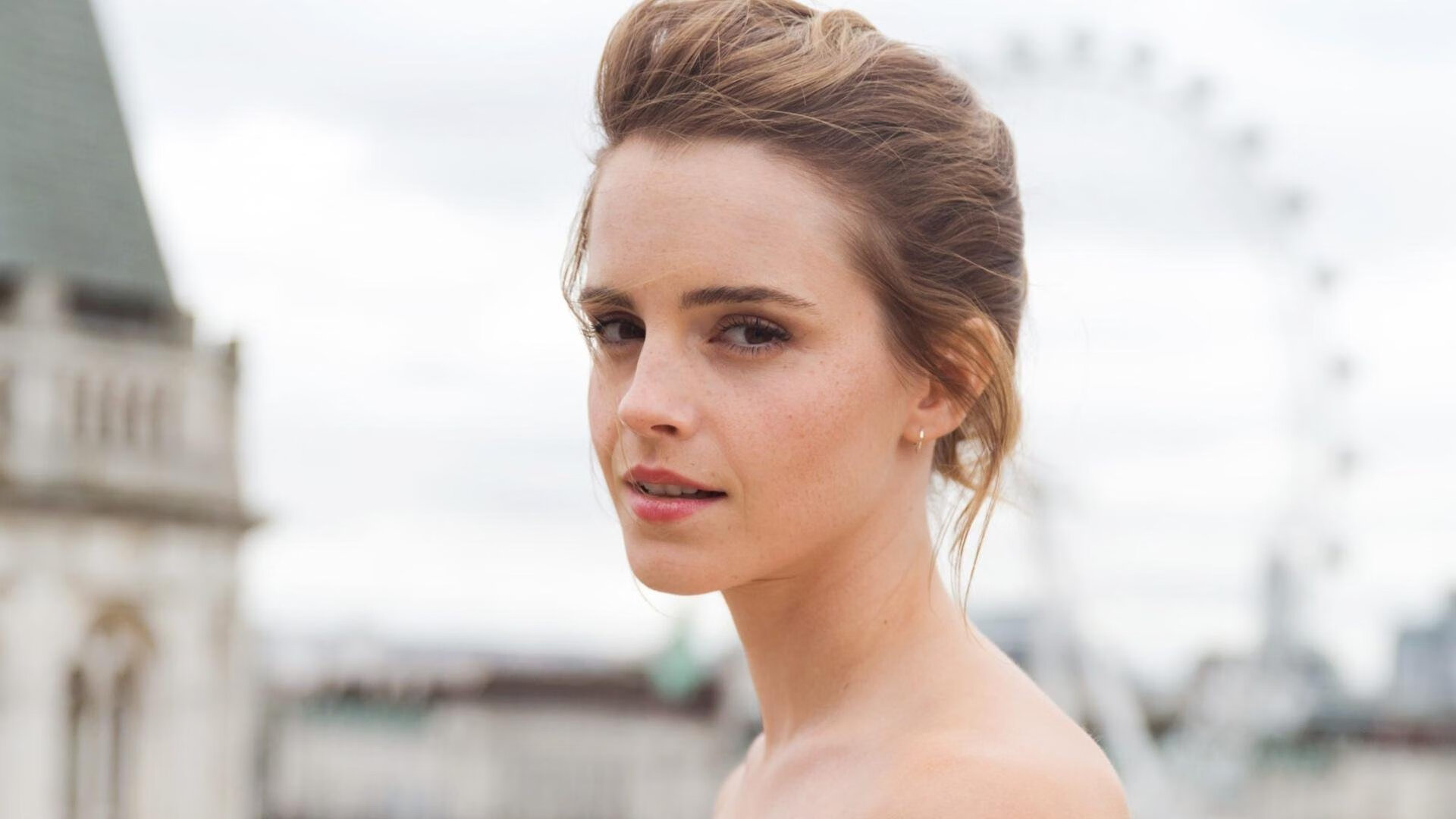 乐鱼体育入口-50米蛙泳战况激烈 普里戈达稳定冲线,里约男子50米蛙泳决赛